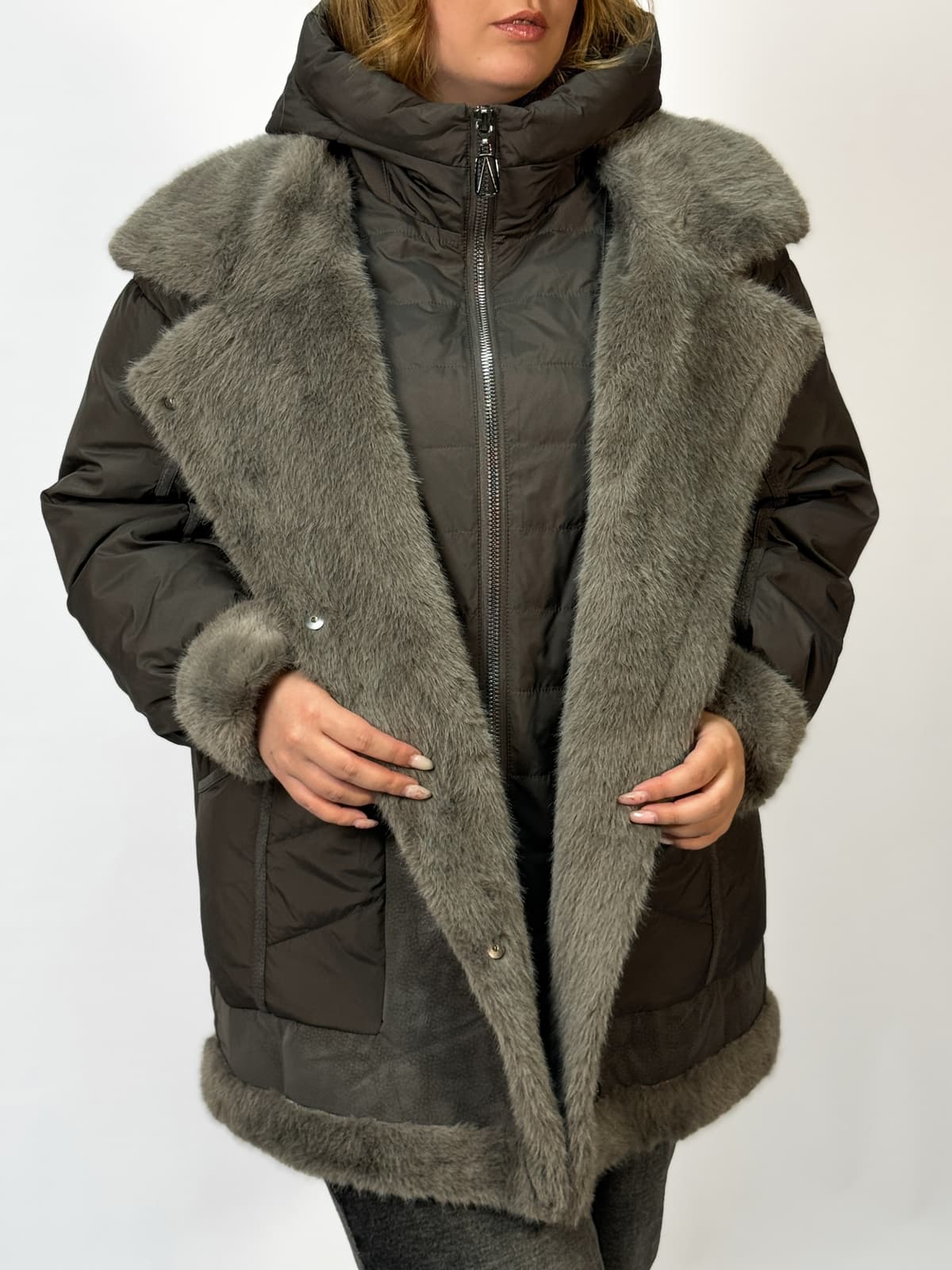 Gessica Sabrina 26235